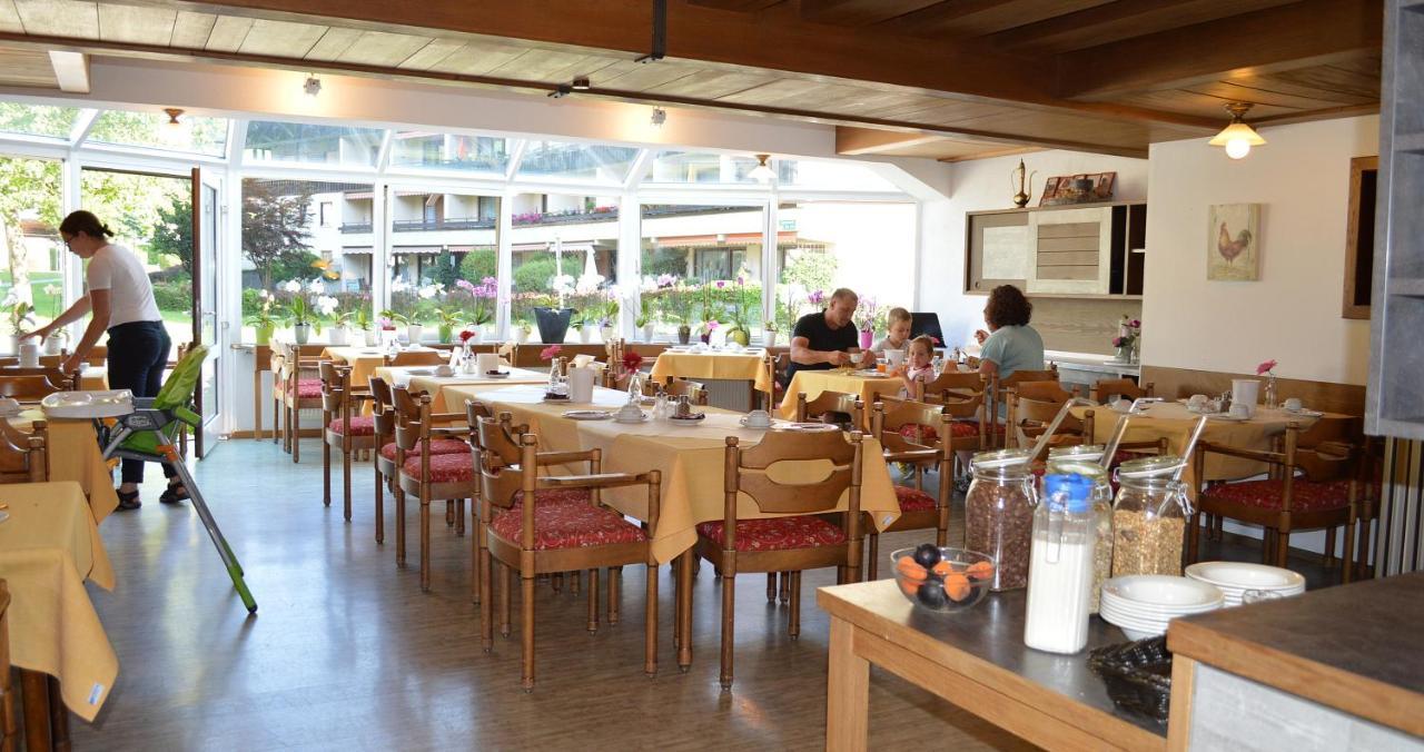 Gasthof Hotel Zur Post Киферсфелден Екстериор снимка