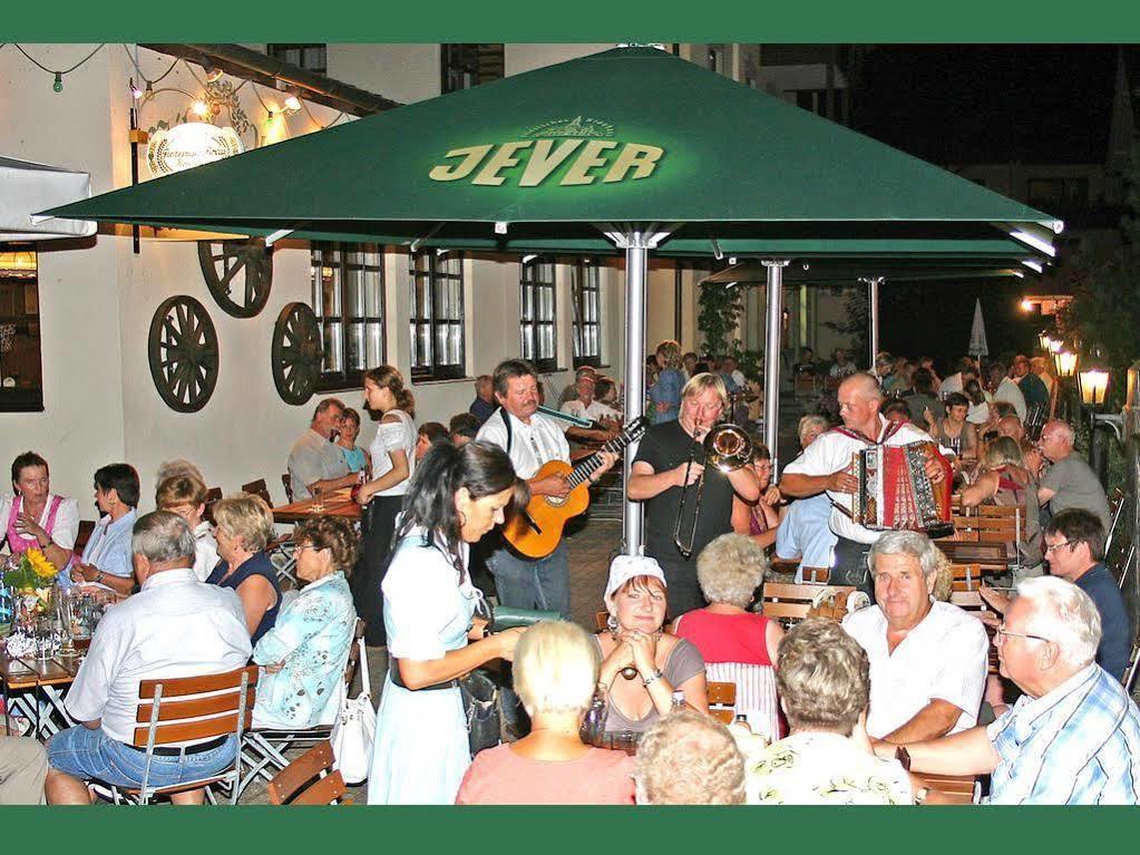 Gasthof Hotel Zur Post Киферсфелден Екстериор снимка